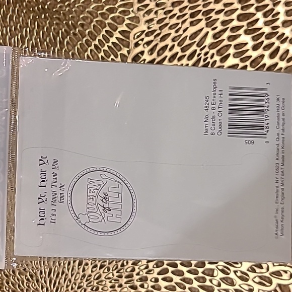 Amscan "Queen of the Hill" Adult Female Birthday Celebration Paperware 414 pcs - Picture 12 of 14